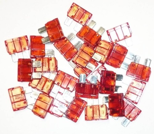 Fusibles enfichables - fusibles,