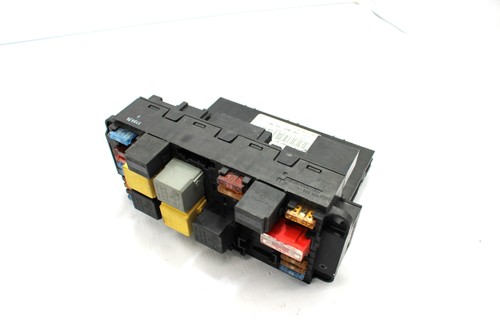 Caja fusibles bsm mercedes - caja,